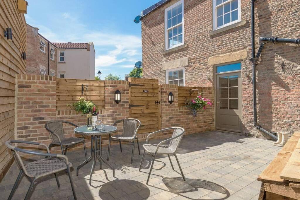 Apartamento The Oldgate Morpeth Exterior foto